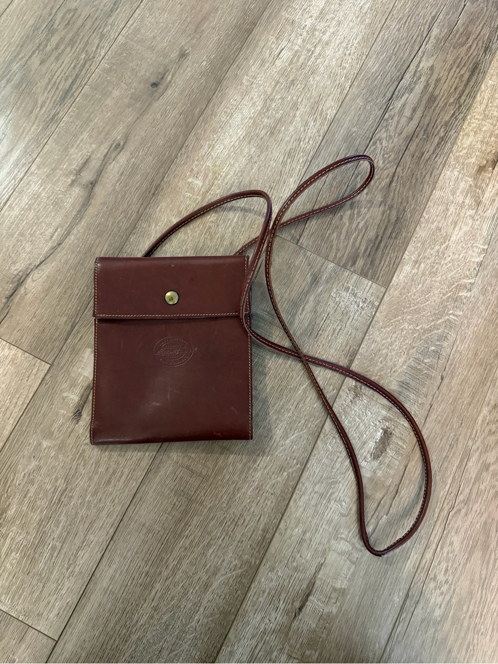 Vintage Eddie Bauer Brown Leather Crossbody Wallet Bag
